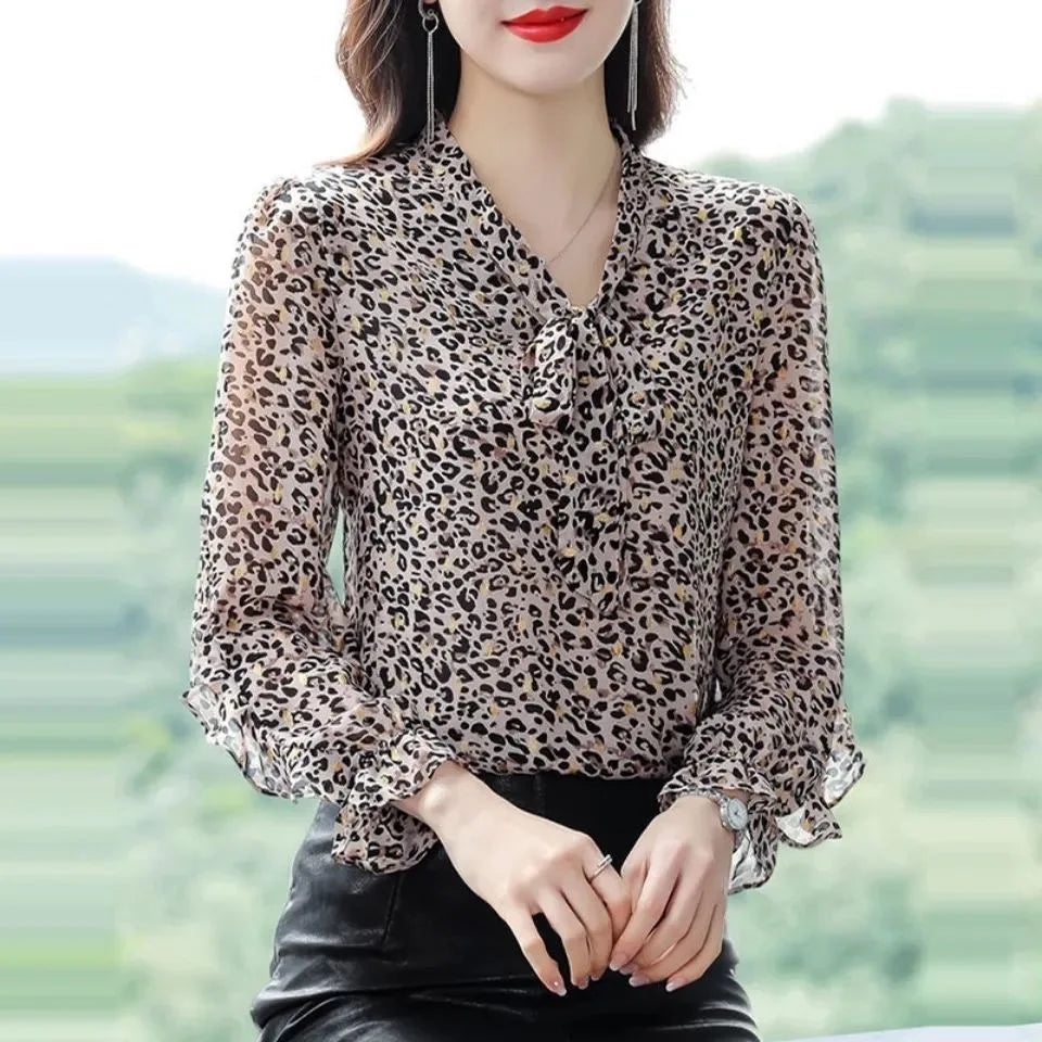 Women Spring Summer Style Chiffon Blouses Shirts Lady Casual Long Sleeve Bow Tie Collar Leopard Printed Blusas Tops DF4926